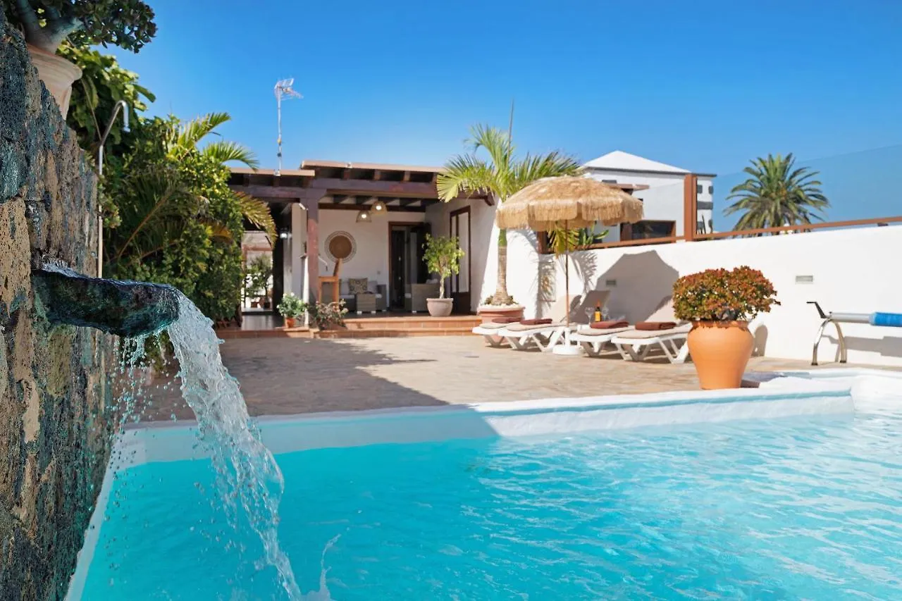 Casa Golondrina Villa Teguise  Spain
